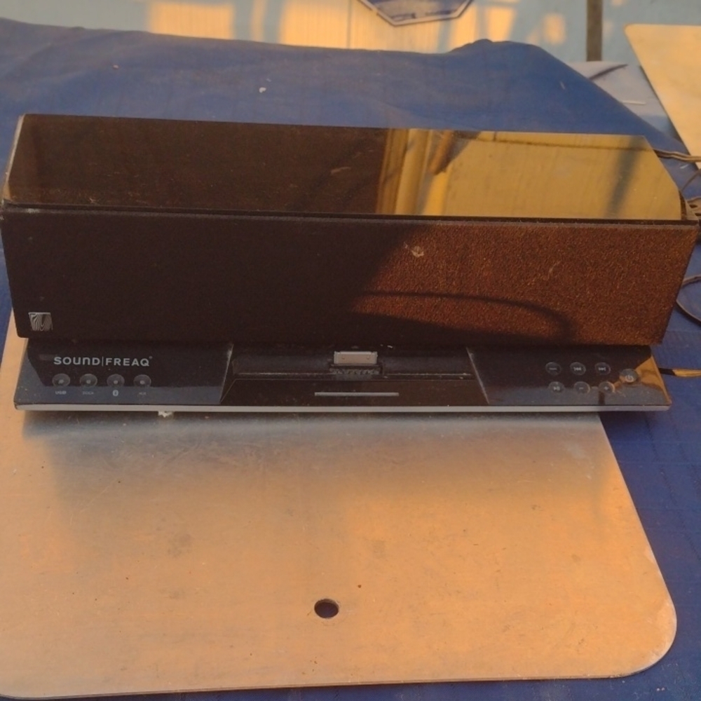 Soundfreaq Black Audio Docking System